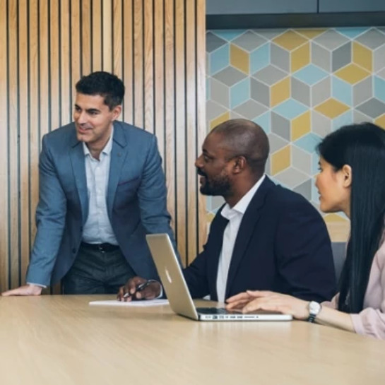 AGM-thumbnail 370x370