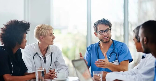 doctor-meeting doctor-meeting