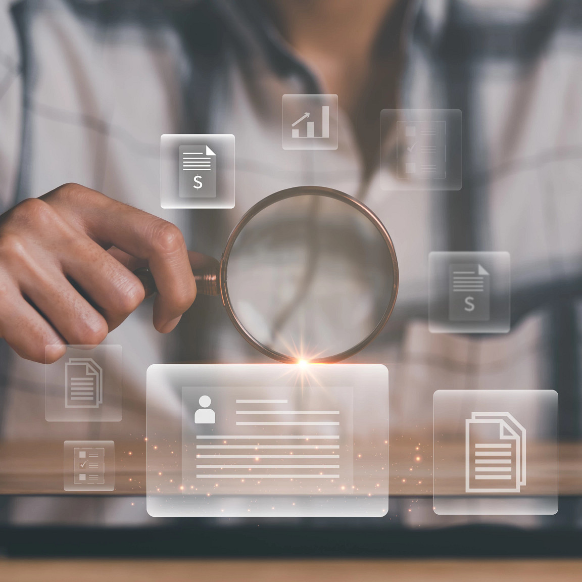 Magnifying lence with virtual documents Magnifying lence with virtual documents